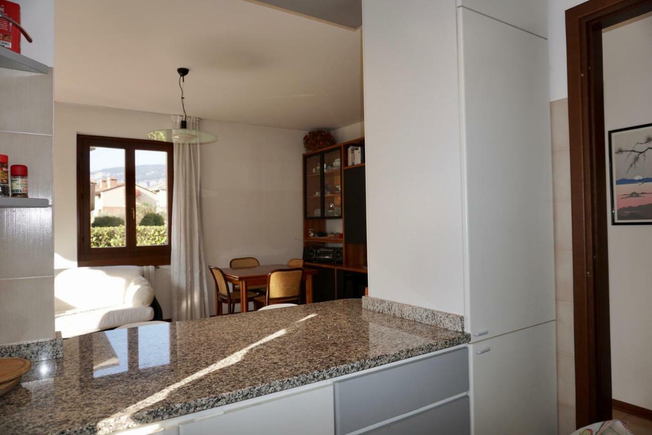 Welcome Traveller La Perla